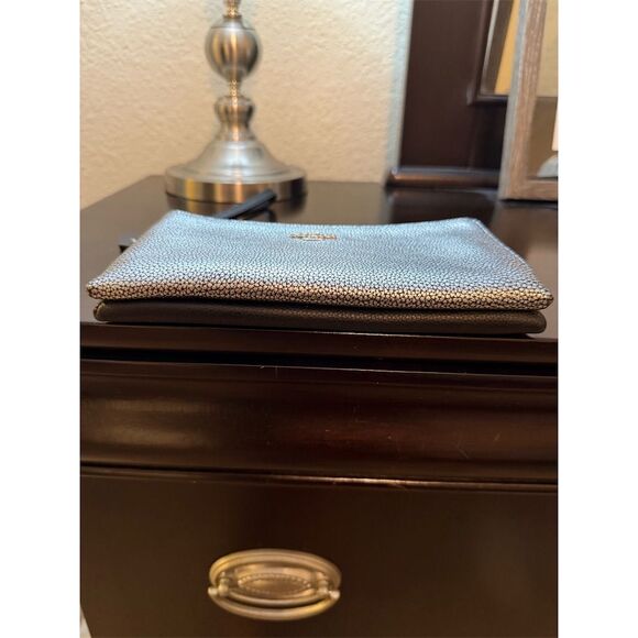 Coach Double Zip Wallet In Metallic Caviar Leather - Picture 7 of 7